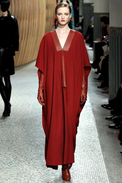 Look 38